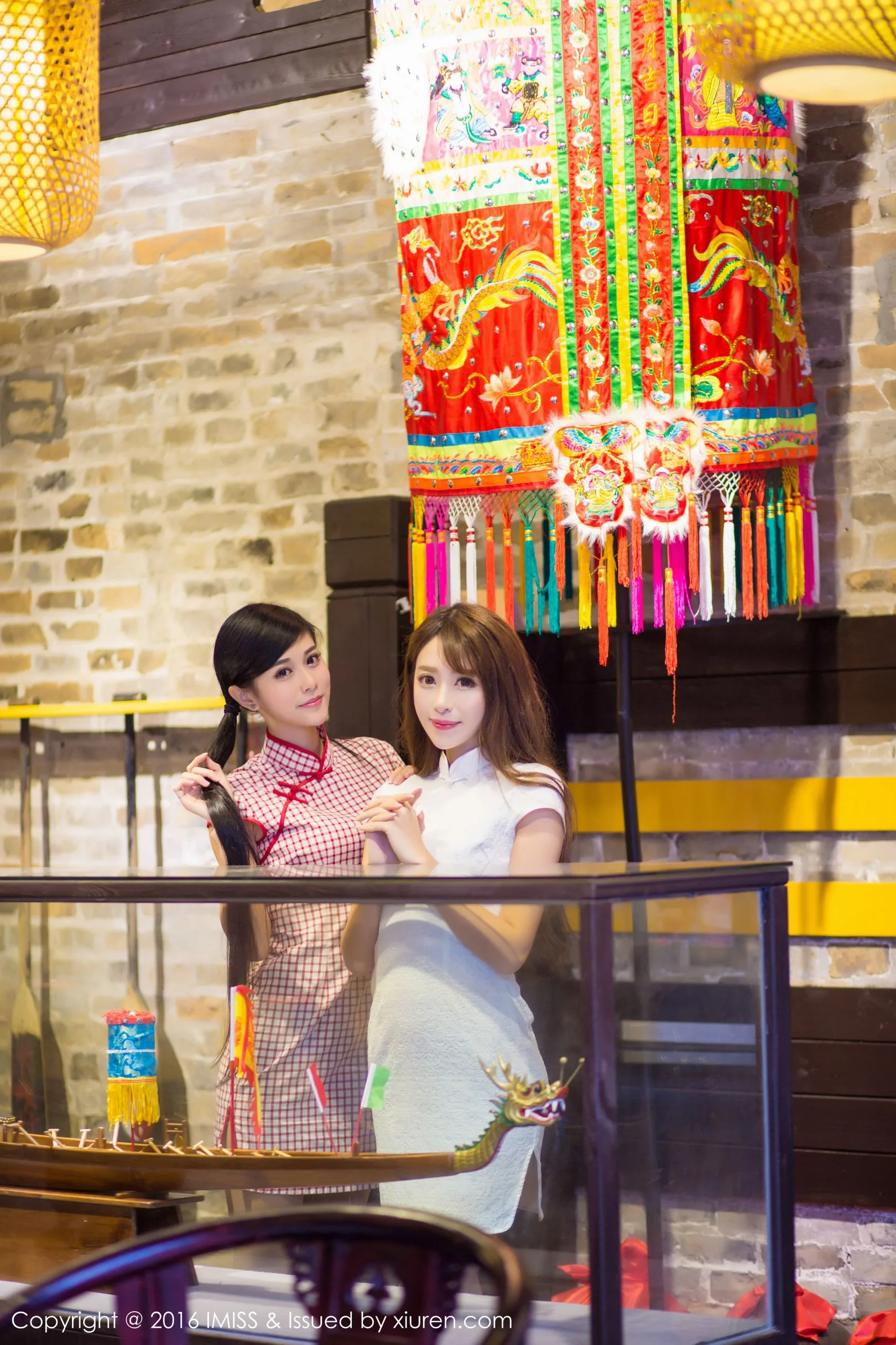 [IMiss Love Honey Club] Tập 070 Wang Manni & Tan Xiaoya - Bộ sưu tập phong cách đường phố tươi tắn và dễ thương - 7