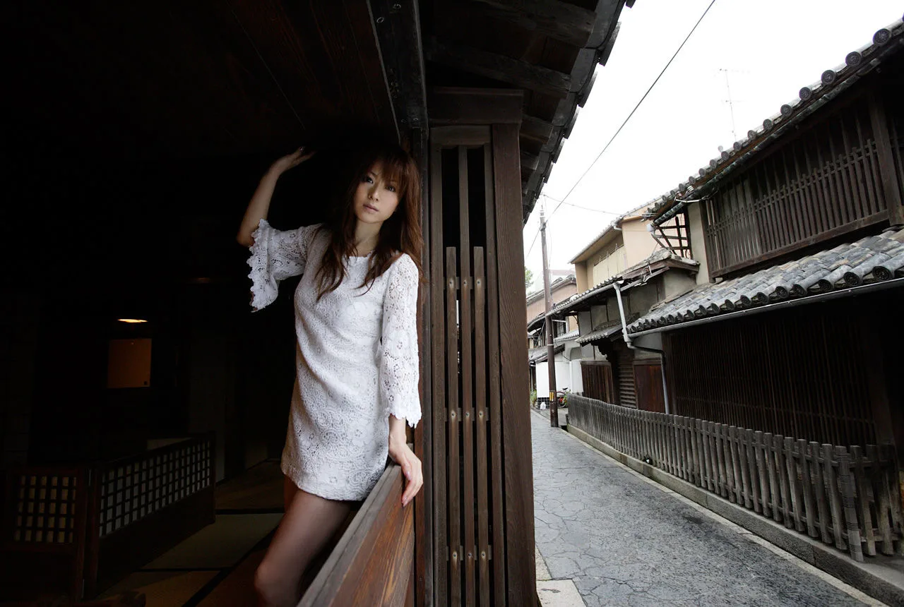 [Image.tv] Album ảnh "Đến cuối mùa hè" của Hiroko Yano/Hatano Yuko - 2