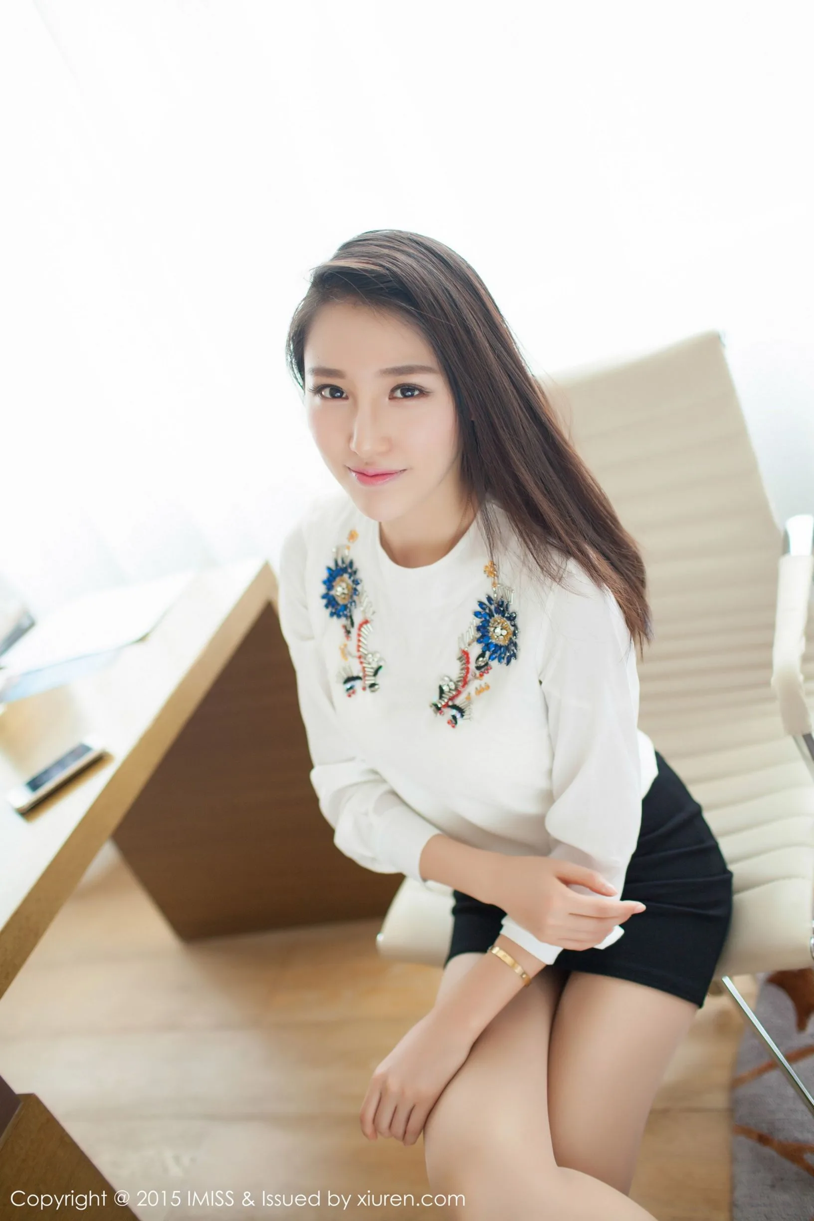[Câu lạc bộ IMISS Love Honey]VOL.023 Liu Yining (Lynn) - Sách ảnh về một nữ nhân viên văn phòng cao ráo, chân dài - 13